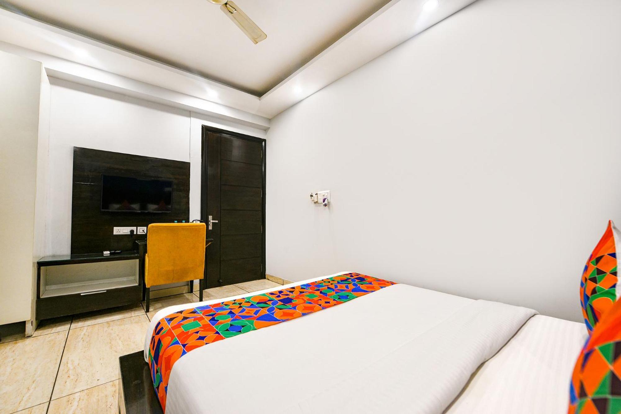 Fabhotel City Suits Gurgaon Exterior photo